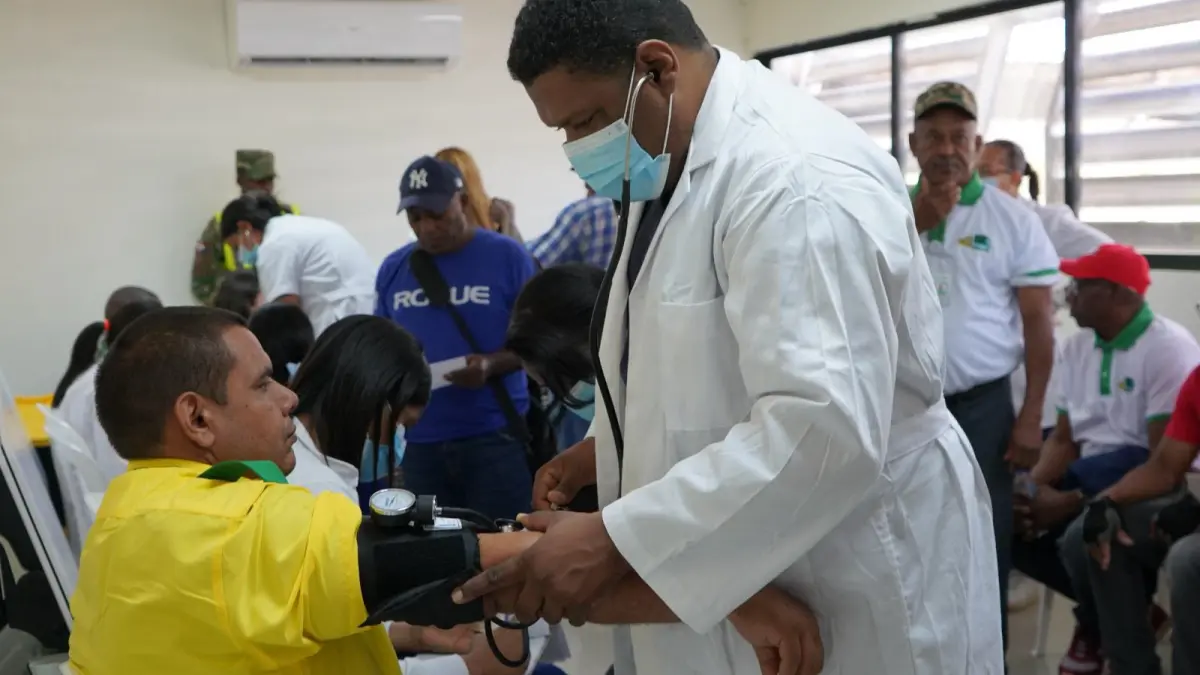 INTRANT realiza pruebas de dopaje a conductores de OMSA