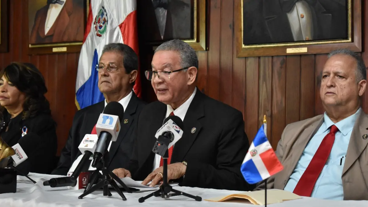 Directiva Instituto Duartiano rechaza declaraciones de su electo presidente y llama a asamblea extraordinaria