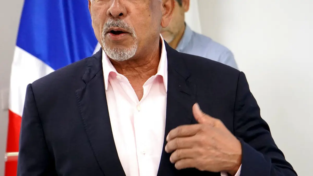 Ingeniero Manuel Amézquita respalda protección de Agricultura a productores de pollo