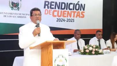 Junior Santos presenta logros del primer año de gestión 2024-2025 en el Ayuntamiento de Los Alcarrizos