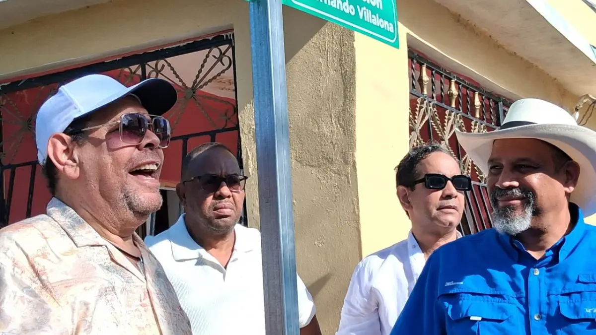 Fernando Villalona recibe una calle con su nombre en Dajabón