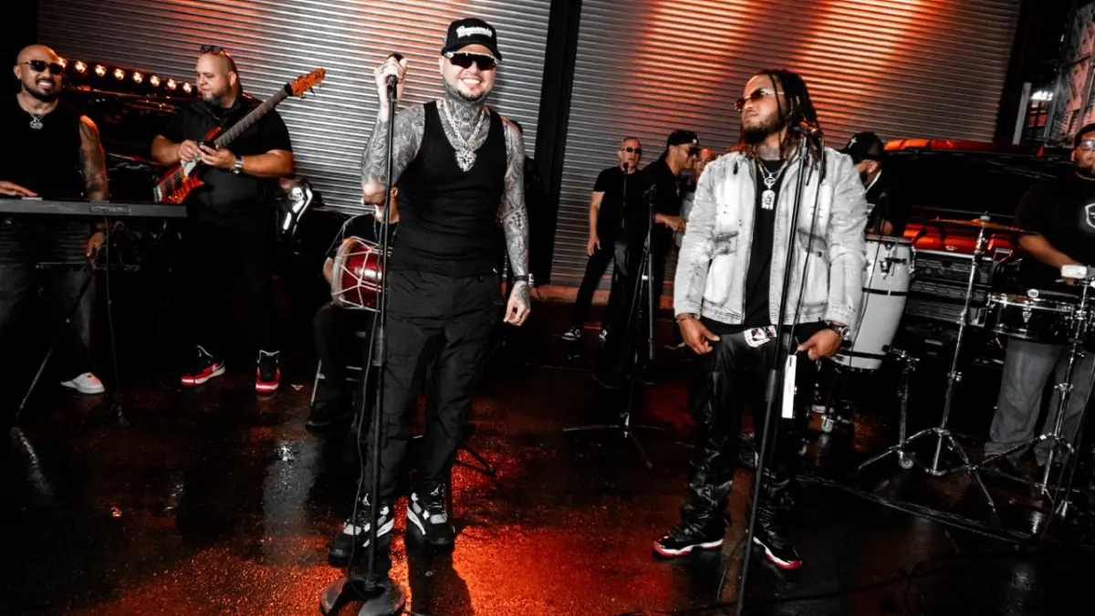 Farruko y Makaco se adueñan del merengue de calle con “Abatido”
