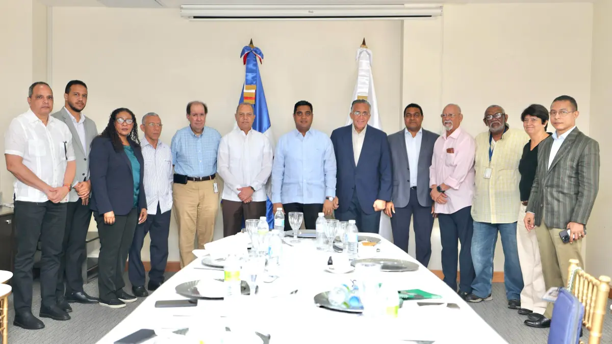 Garantizan apoyo a atletas para lograr alto nivel competitivo en juegos Centroamericanos y del Caribe