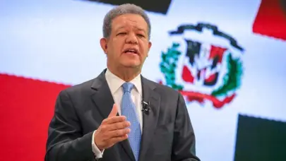 Leonel Fernández responde al gobierno sobre la crisis migratoria y reclama un diálogo nacional