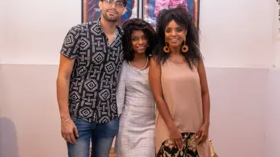 Microteatro presenta dos obras que exploran el amor, la memoria y la esperanza en su nueva temporada de mayo