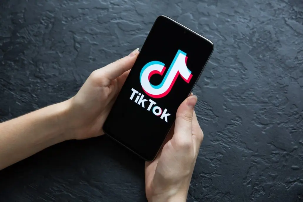 Trump considera salvar TikTok en EE.UU., pero admite que necesitará la aprobación de China
