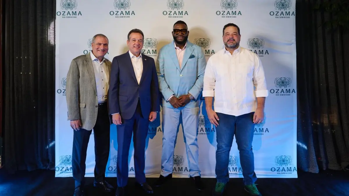 David “Big Papi” Ortiz lanza Ron Ozama en República Dominicana