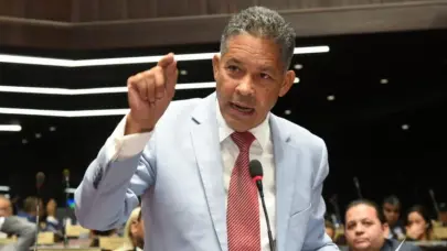 Legisladores del PRM respaldan proyecto sobre libertad de expresión y medios digitales