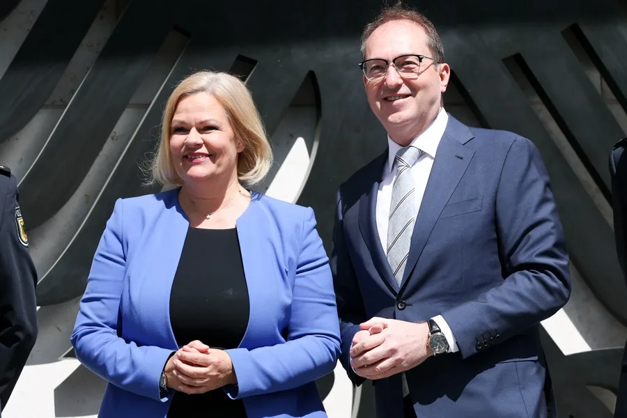 Alemania rechazará a los solicitantes de asilo en sus fronteras terrestres