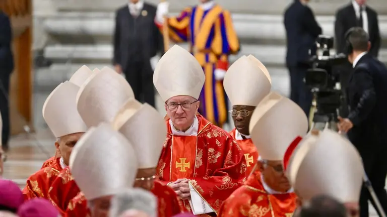 Inicia el cónclave para la sucesión de Francisco