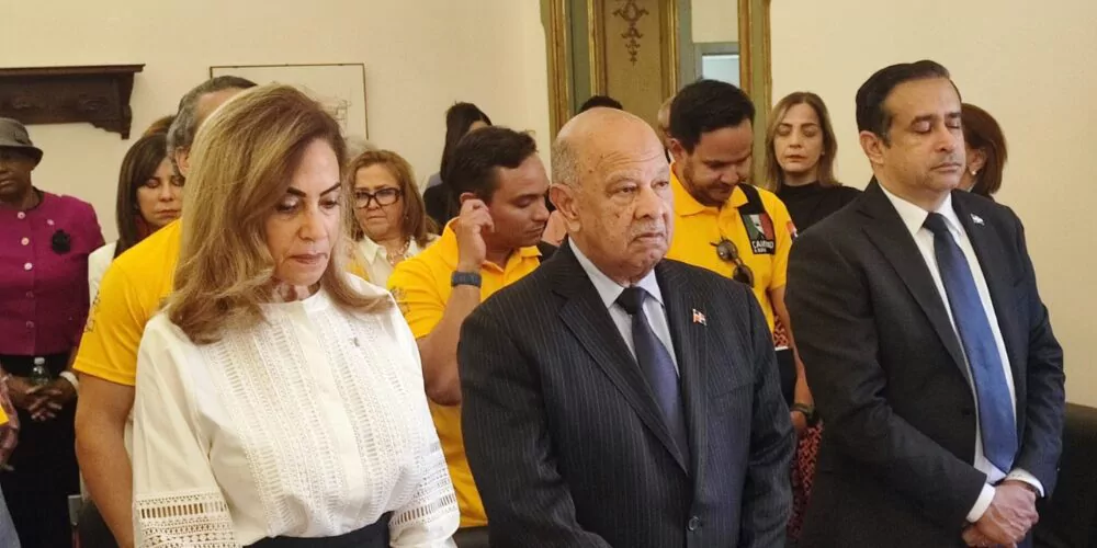 Embajadas dominicanas en Italia y el Vaticano celebran misa en honor a víctimas del derrumbe en discoteca Jet Set
