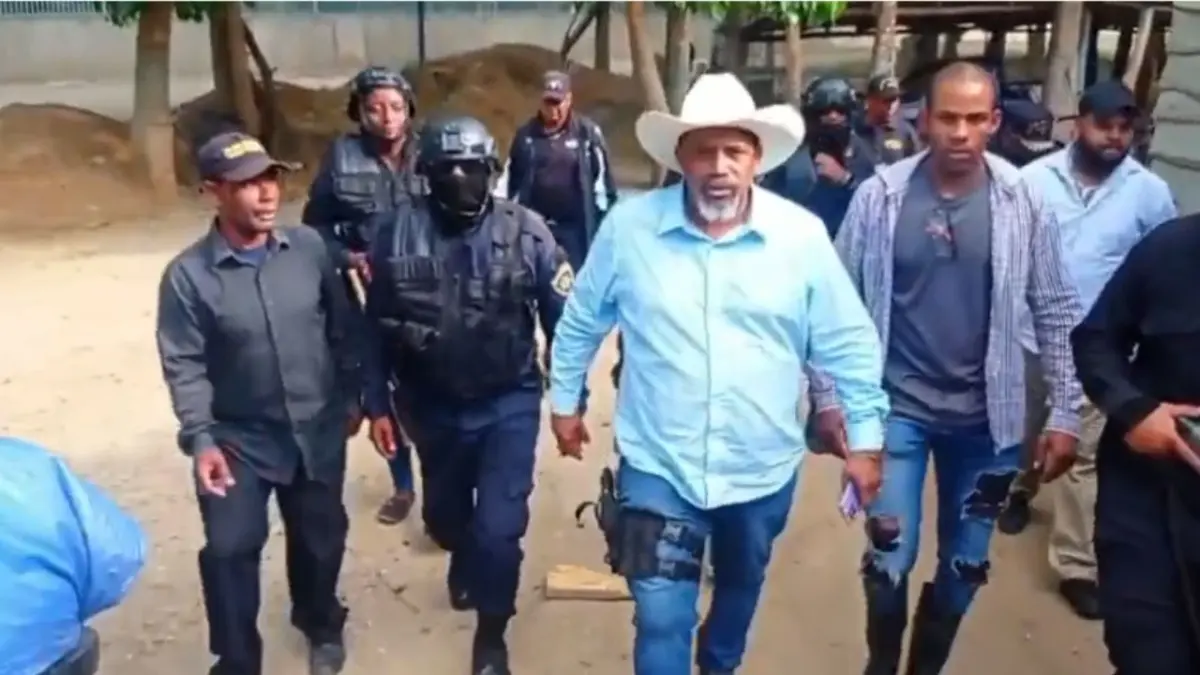 Dan ultimátum a haitianos en Dajabón para que abandonen el municipio