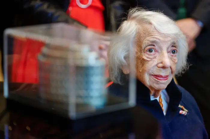 Alemania llora la muerte de Margot Friedländer, superviviente del Holocausto de 103 años