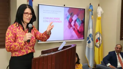 Periodismo y ética digital en tiempos de inteligencia artificial: Iglesia reflexiona sobre desafíos comunicacionales