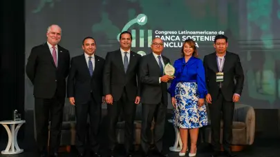 Popular recibe premio en finanzas sostenibles por su emisi&oacute;n del bono verde