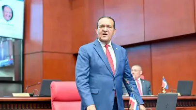 Antonio Marte levanta llamado a paro tras negociar con el Gobierno