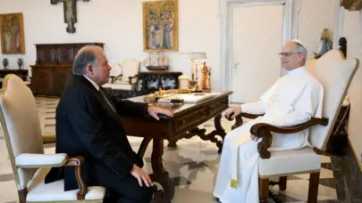 Canciller argentino se reúne con el Papa y confirma que Milei viajará a Roma a visitarlo