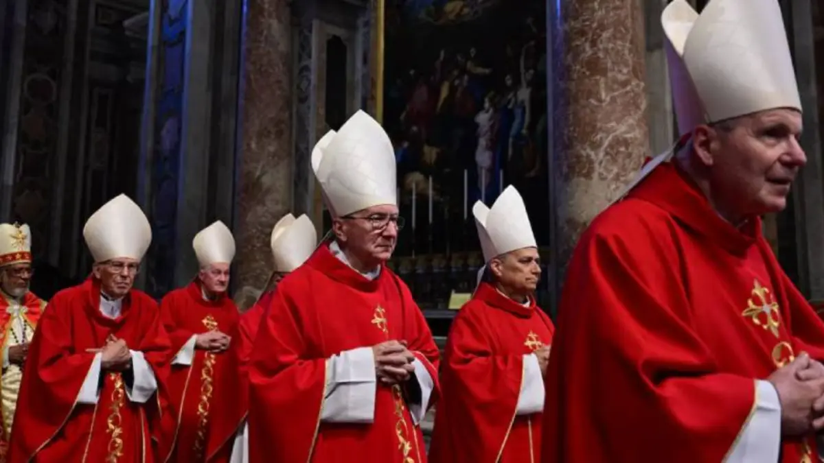Los cardenales en redes horas antes del cónclave: de pedir oraciones a lavar sus camisas