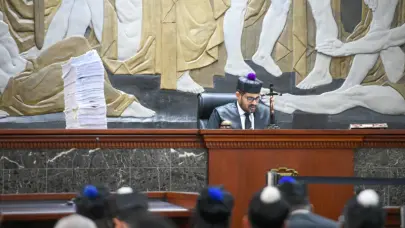 Legisladores respaldan sentencia del TC sobre utilizar sobrenombres en expedientes judiciales