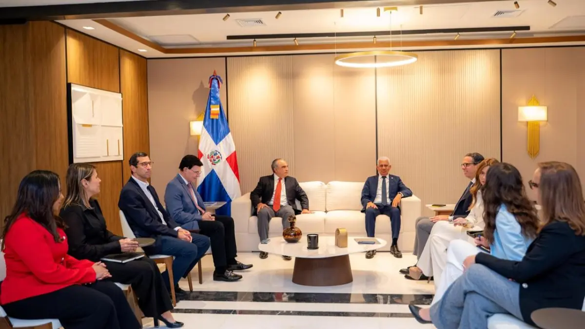 CONEP destaca gestión de Ricardo De Los Santos por fomentar el diálogo y generar confianza