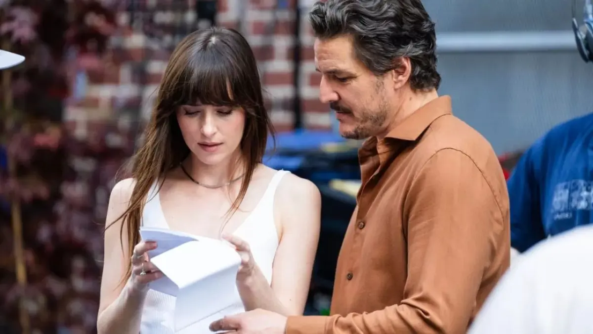 Pedro Pascal compañero de rodaje de Dakota Johnson, le sugirió crearse un OnlyFans