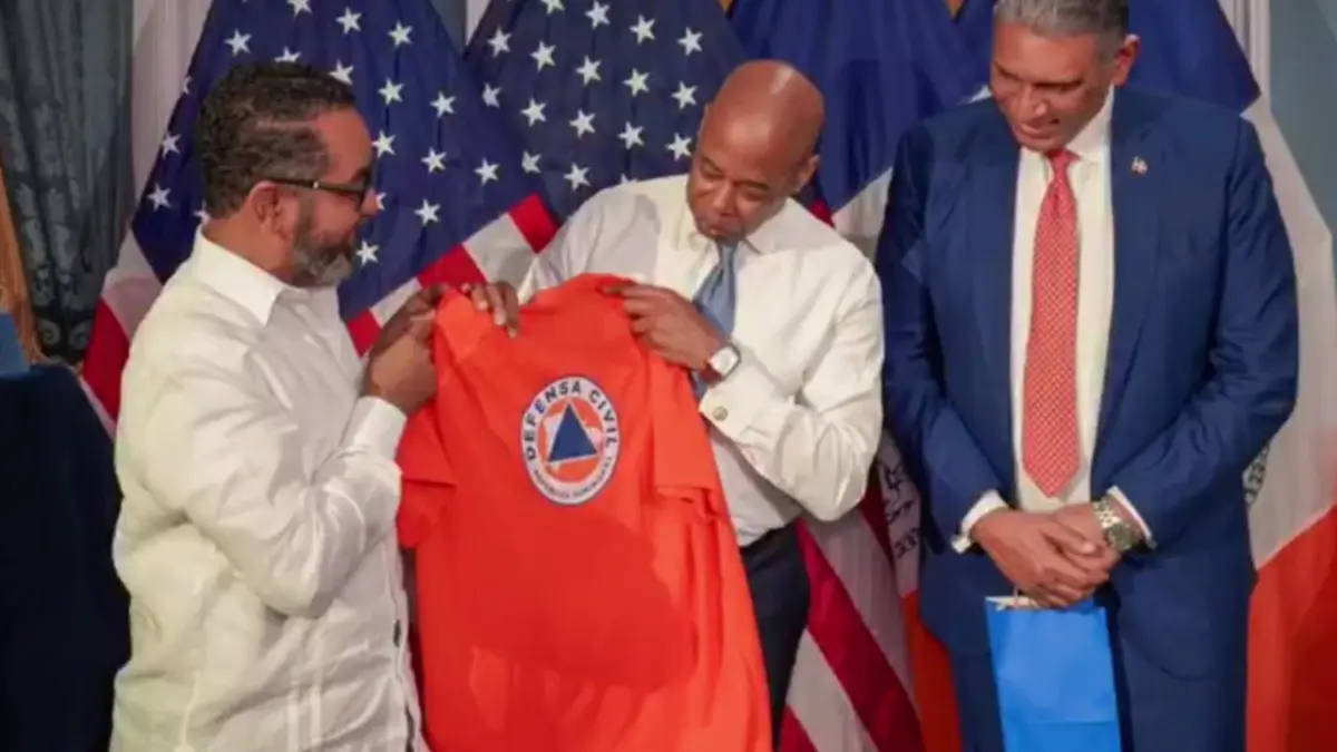 Alcalde de NY y director Defensa Civil ultiman detalles para acuerdo de cooperación en gestión de riesgos y catástrofes