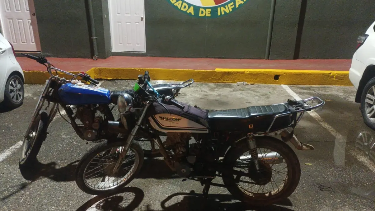 Militares retienen motocicletas utilizadas para transportar haitianos indocumentados