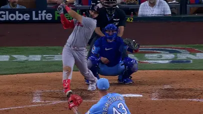 Devers y Abreu encabezan a los Medias Rojas