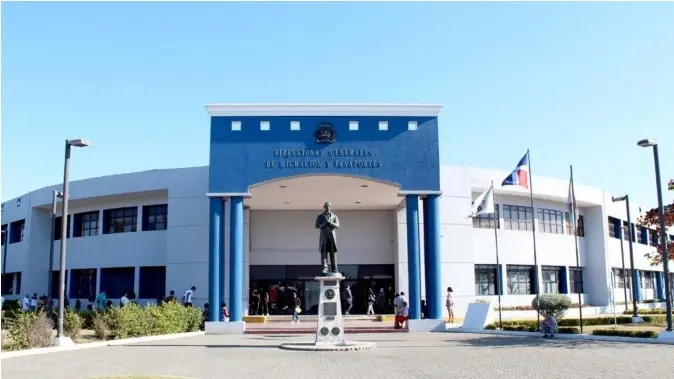 Migración informa que desde el lunes 2 de junio no aceptará pagos en efectivo