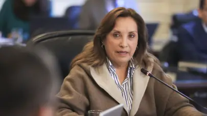 Congreso de Perú archiva una de las denuncias contra Boluarte por el Rolexgate