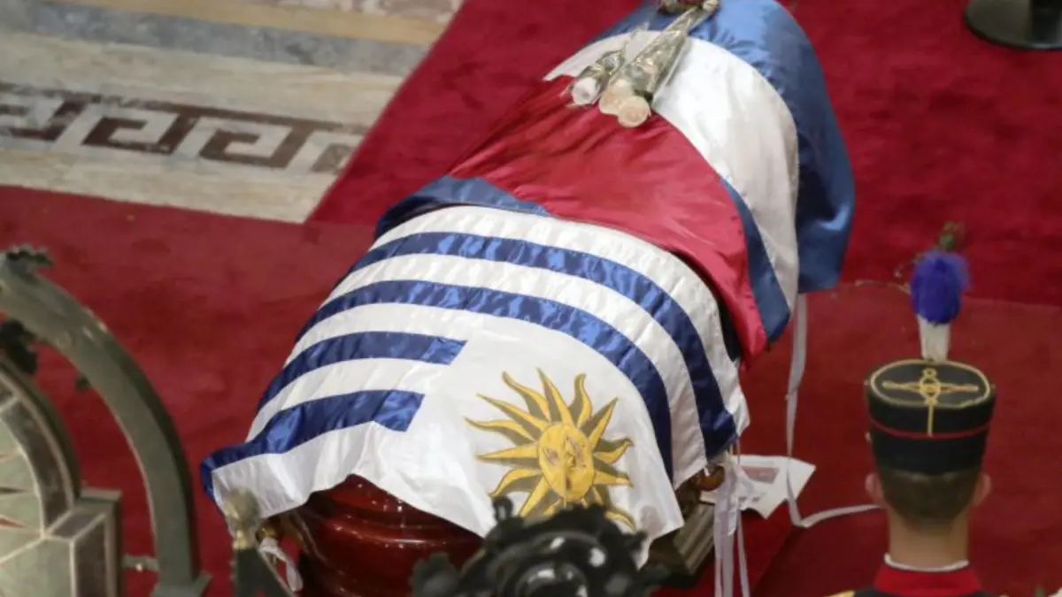 El Gobierno de Ecuador extiende sus condolencias a Uruguay por la muerte de José Mujica