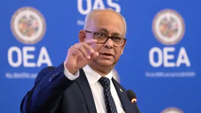 El nuevo secretario general de la OEA pone la crisis de Hait&iacute; como su m&aacute;s alta prioridad