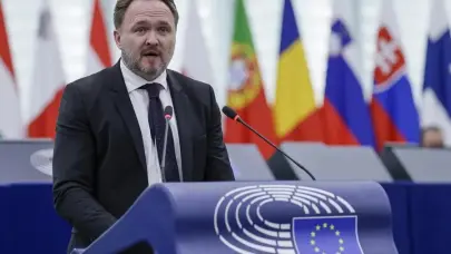 «Europa necesita redes eléctricas del siglo XXI», dice sobre el apagón el comisario europeo de Energía
