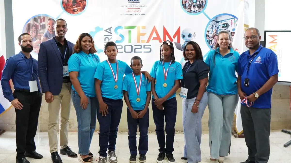 Realizan feria tecnológica estudiantil en Monte Plata