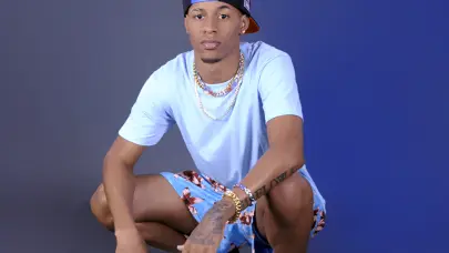 Flow A se perfila como uno de los nuevos rostros de la música urbana