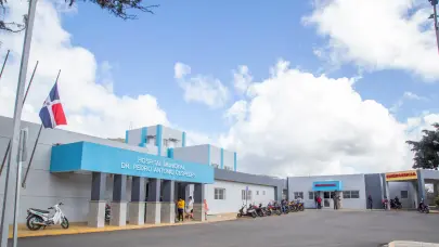 Filtraciones en el techo afectan varias áreas del hospital de Constanza