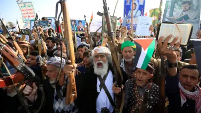 Líder hutí dice que continuarán los ataques contra Israel a pesar de la tregua con EE.UU.