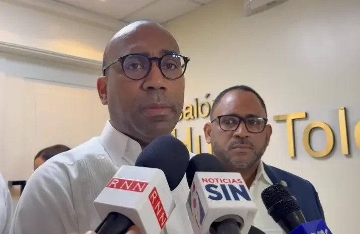 Fuerza del Pueblo reservará para el CES sus propuestas sobre los temas tratados en reunión con Abinader y exmandatarios