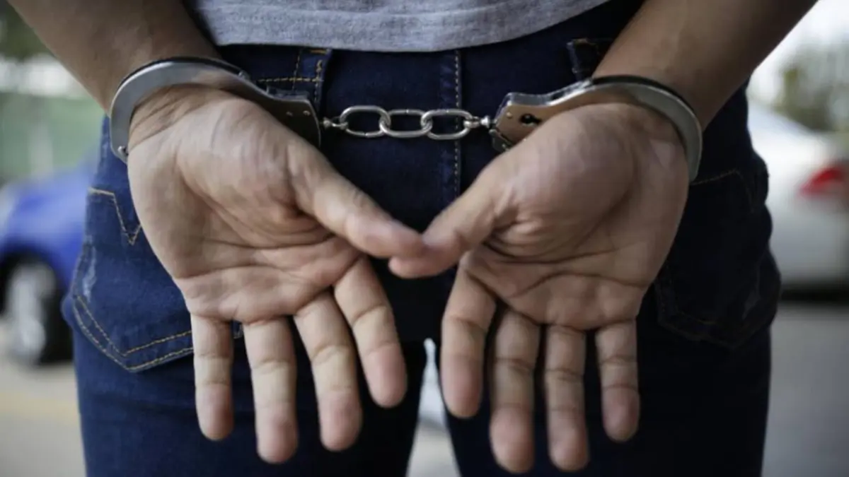 Detienen a madre para investigación por fallecimiento de su bebé en Villa Mella