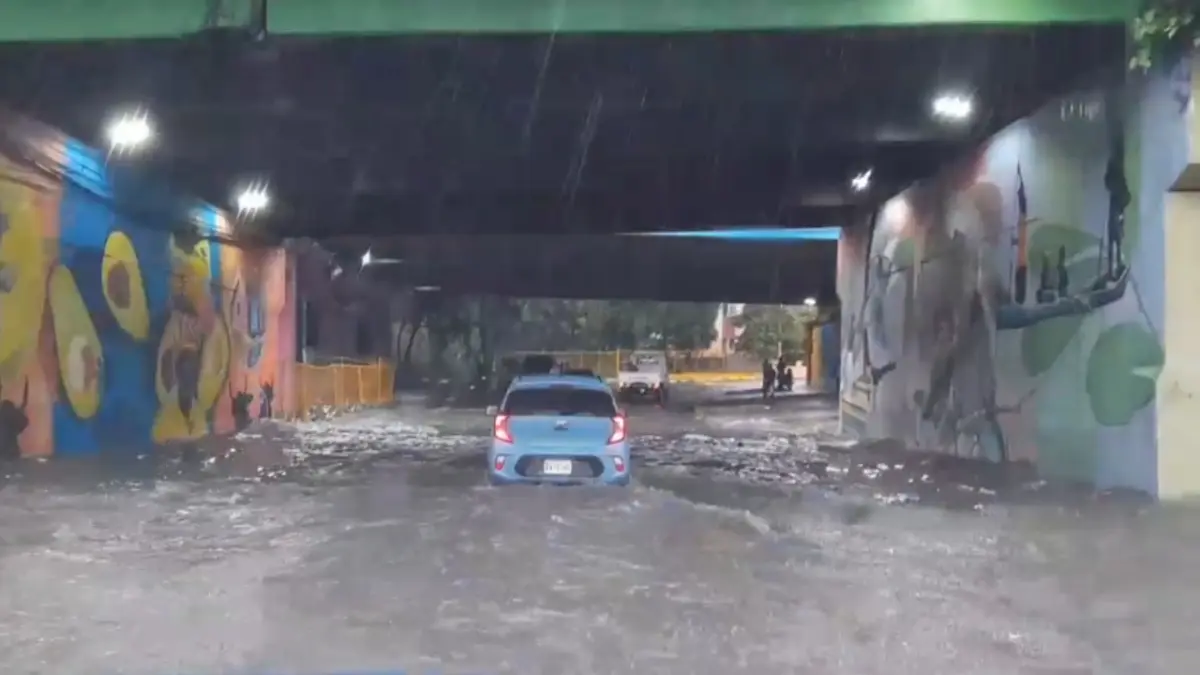 Inundaciones en diferentes partes del país por fuertes lluvias