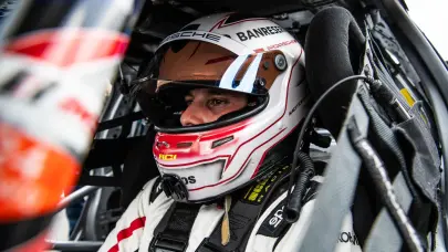 Jimmy Llibre deslumbra en el Miami Grand Prix junto a la Fórmula 1, dejando en alto la bandera dominicana