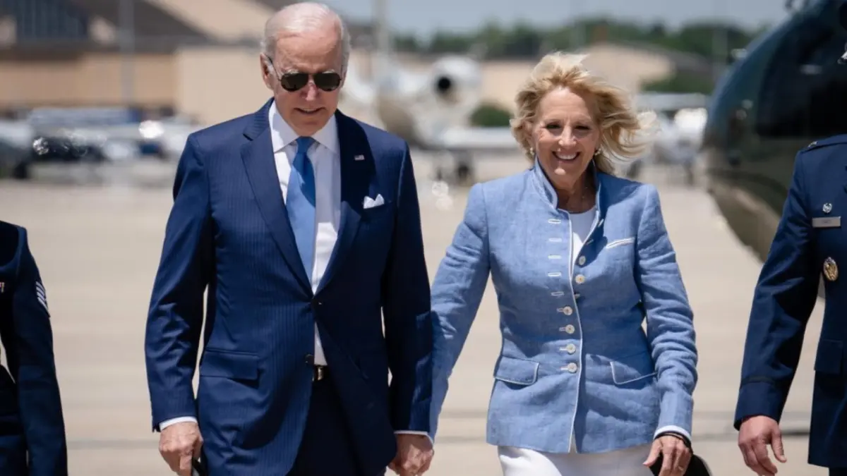 Biden acusa a Trump de apaciguar a Putin al presionar a Ucrania