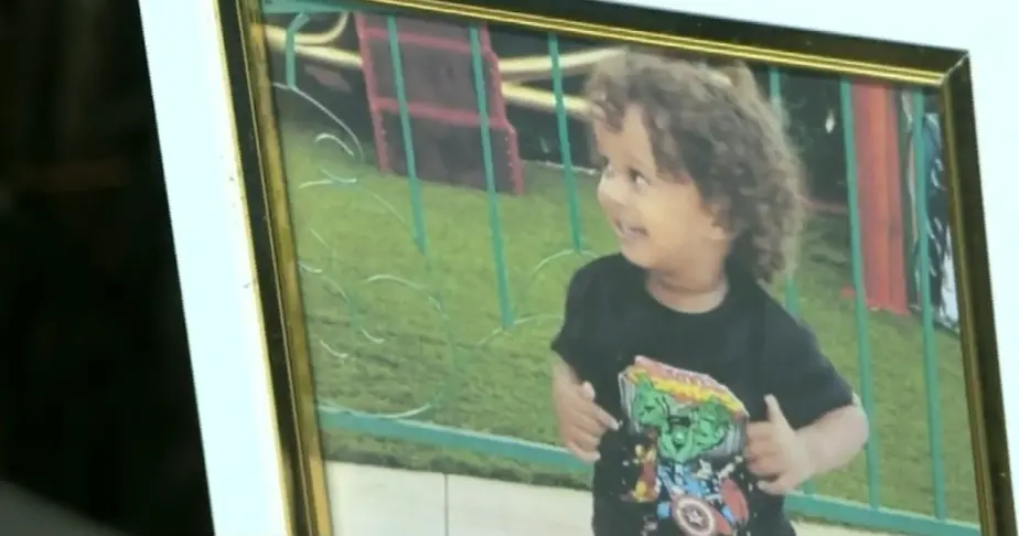Familia exige justicia por muerte de niño de 2 años presuntamente asfixiado
