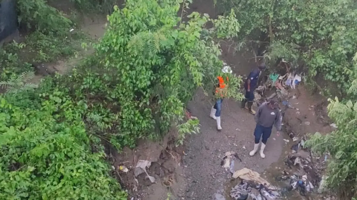 Recuperan cuerpo sin vida de niño arrastrado por crecida de cañada en San Juan