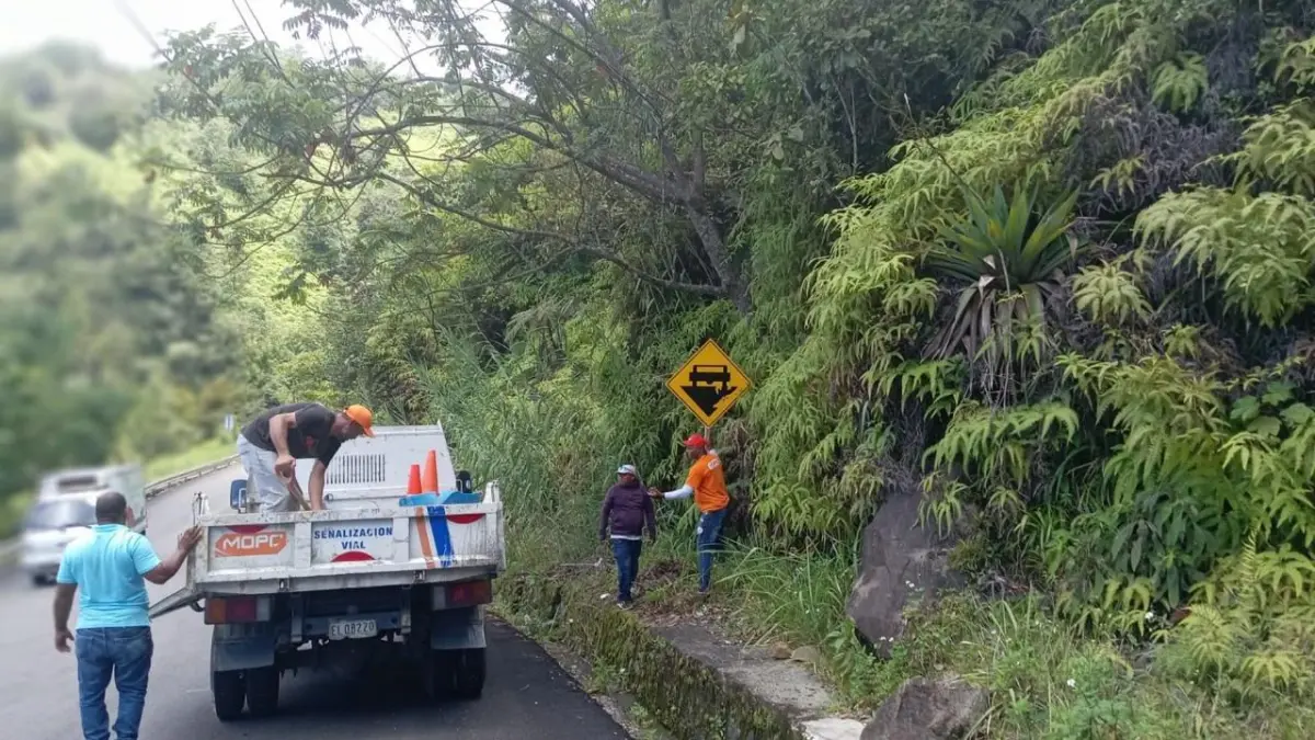 Obras públicas abrirá paso provisional en circunvalación de Baní durante feriado por Día de las Madres