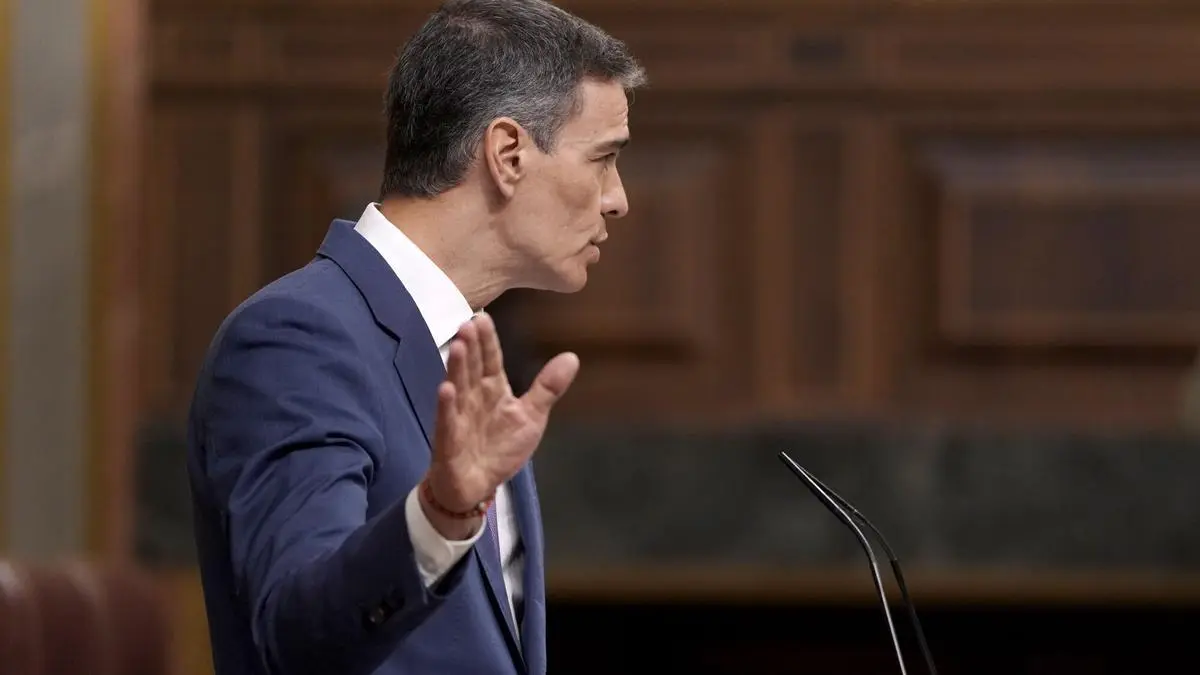 Pedro Sánchez advierte que la filtración de mensajes privados es un delito