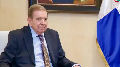 Edmundo González Urrutia felicita al Papa León XIV y pide consuelo para Venezuela