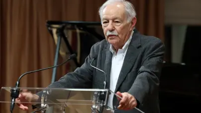 El escritor espa&ntilde;ol Eduardo Mendoza, Premio Princesa de Asturias de las Letras
