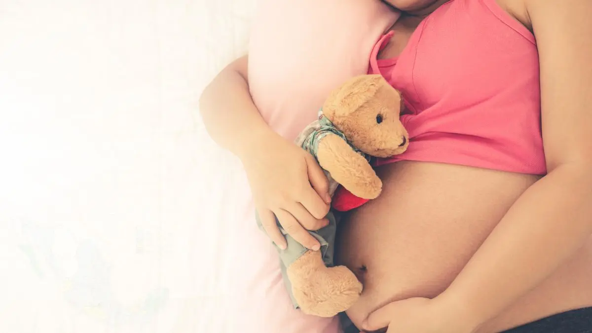 Preocupante cifra de embarazo infantil en República Dominicana: 585 niñas entre 11 y 14 años dieron a luz en 2024