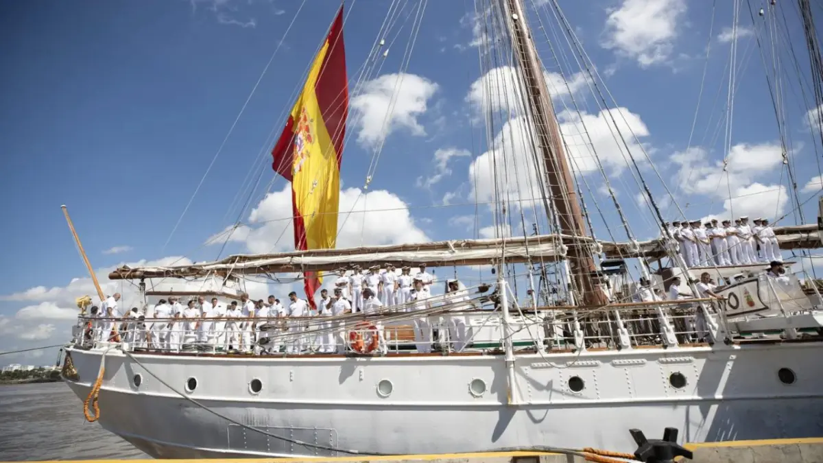 Atraca en RD el buque Elcano con la princesa Leonor a bordo